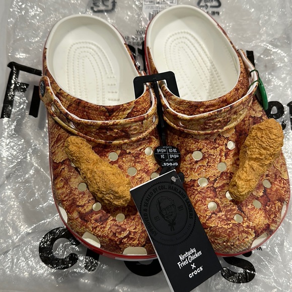 Kentucky Fried Chicken KFC x Crocs - Picture 2 of 6